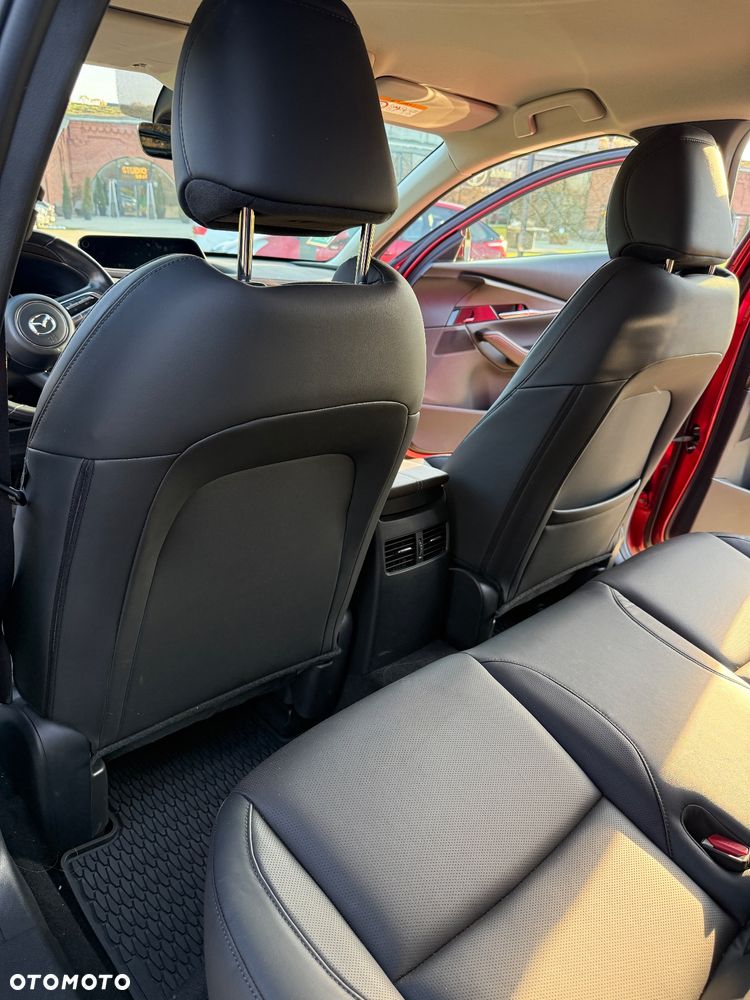 Mazda CX-30 2.0 mHEV Hikari 2WD - 28