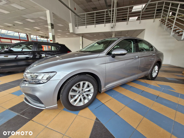 Volkswagen Passat 1.5 TSI EVO Business