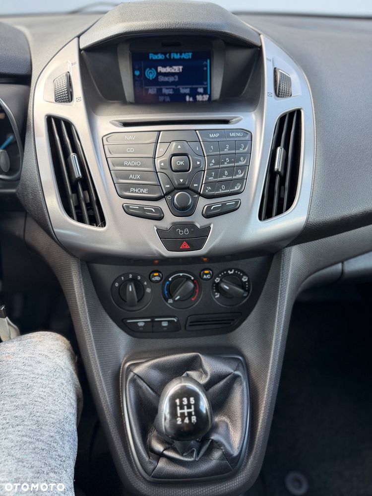 Ford Transit Connect - 13