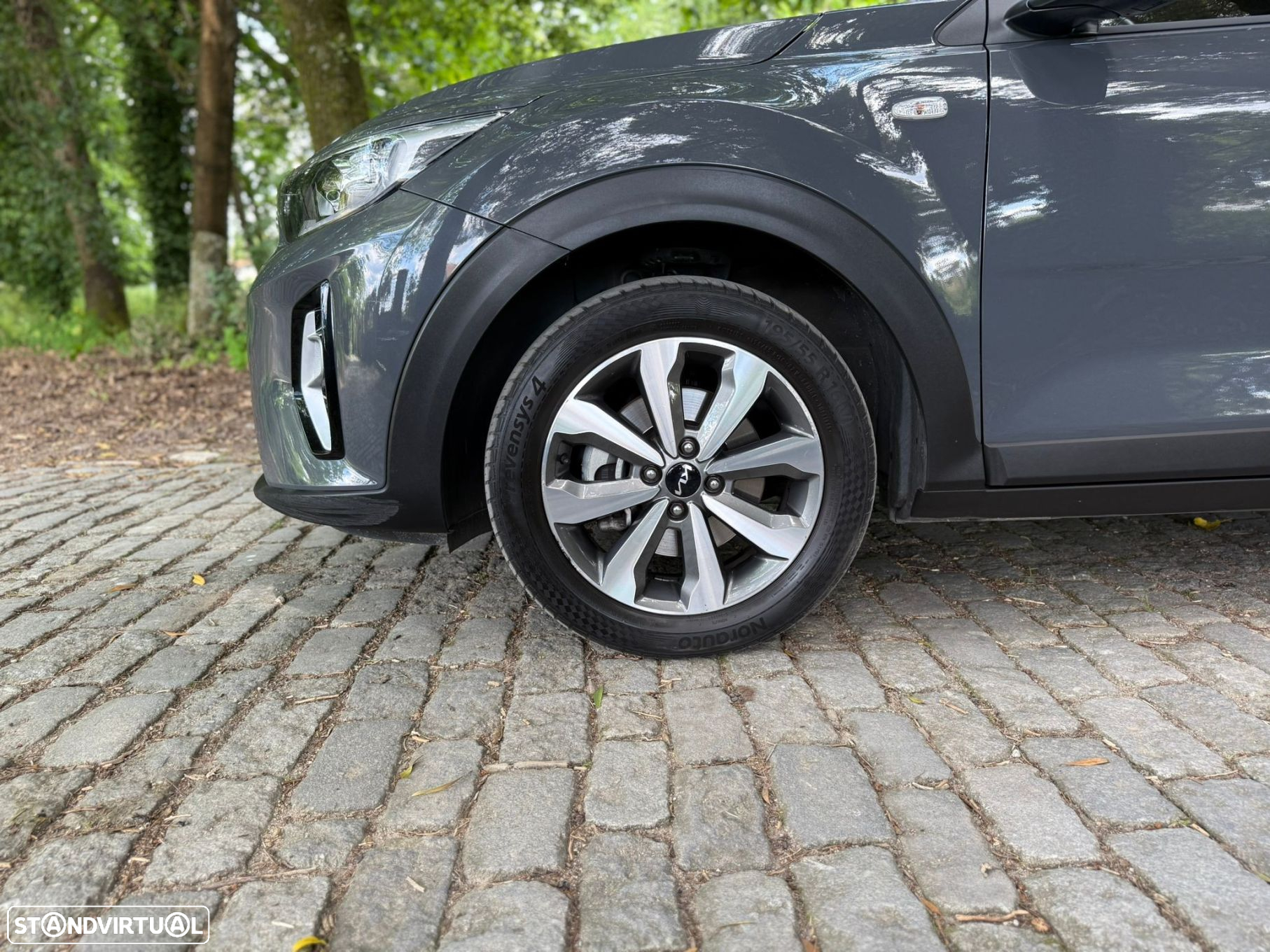 Kia Stonic 1.2 Dynamic - 32