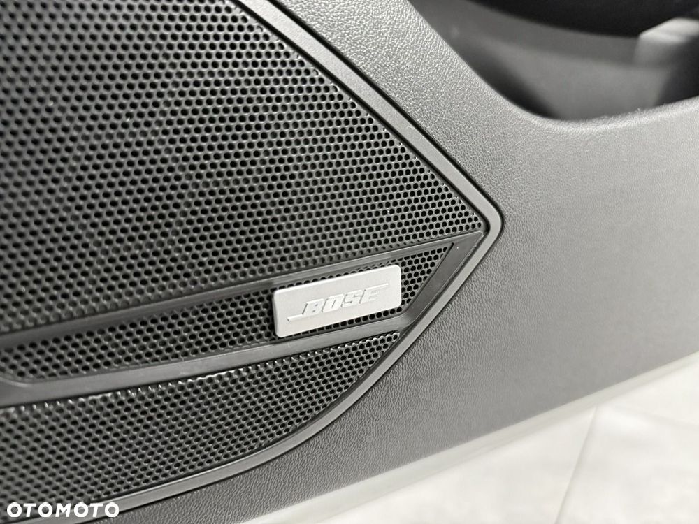 Opel Insignia - 26