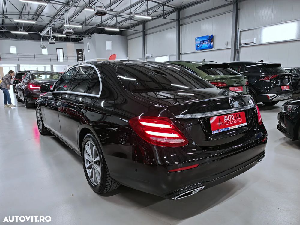 Mercedes-Benz E 200 d 9G-TRONIC Exclusive - 4