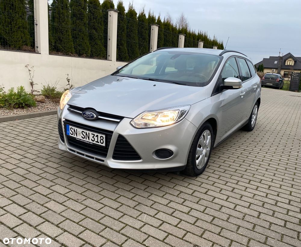 Ford Focus - 1