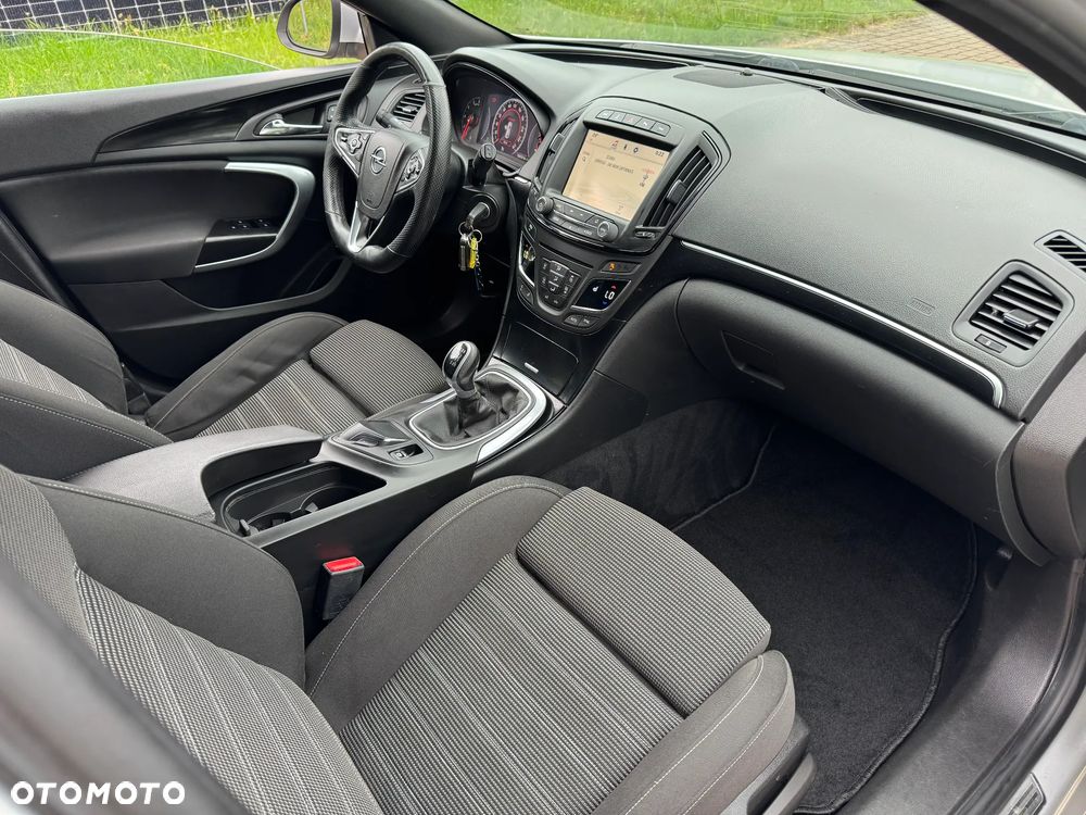 Opel Insignia 2.0 Bi Turbo CDTI Tour ecoFLEXSt/St Business Innovation - 21