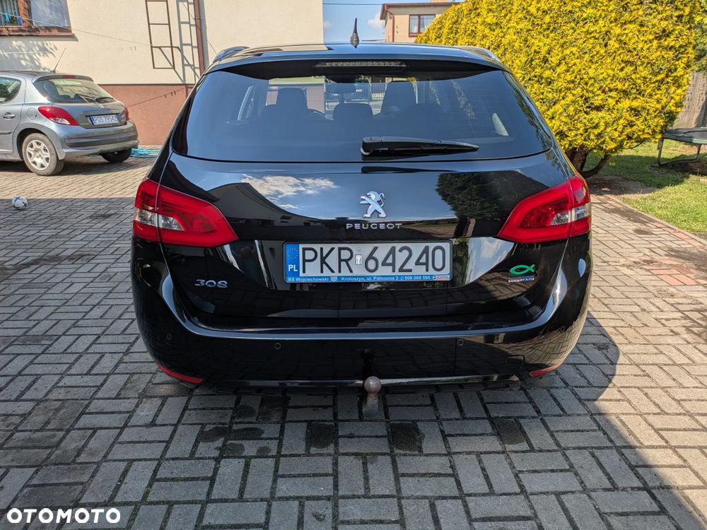 Peugeot 308 1.6 BlueHDi Allure S&S - 4