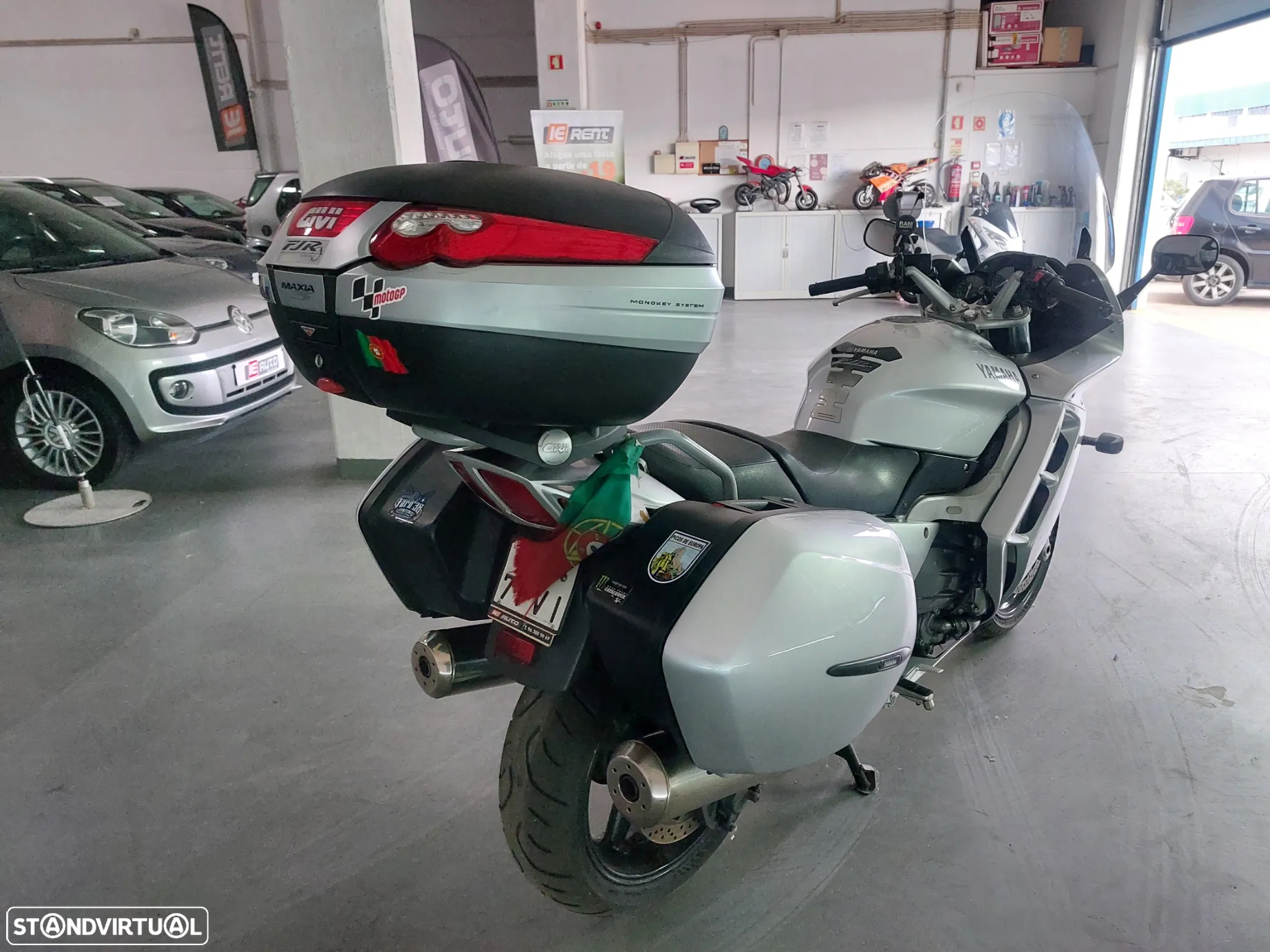 Yamaha FJR 1300 - 6