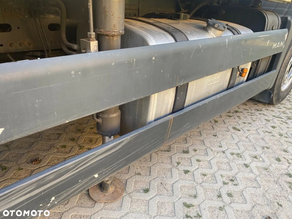 MAN TGA 26.390 / HDS TEREX ATLAS 165.2E / WYSIĘG 123m / PILOT / ROTATOR / BLOKADA MOSTU / SKRĘTNA I PODNOSZONA OŚ / IMPORT FRANCJA - 18