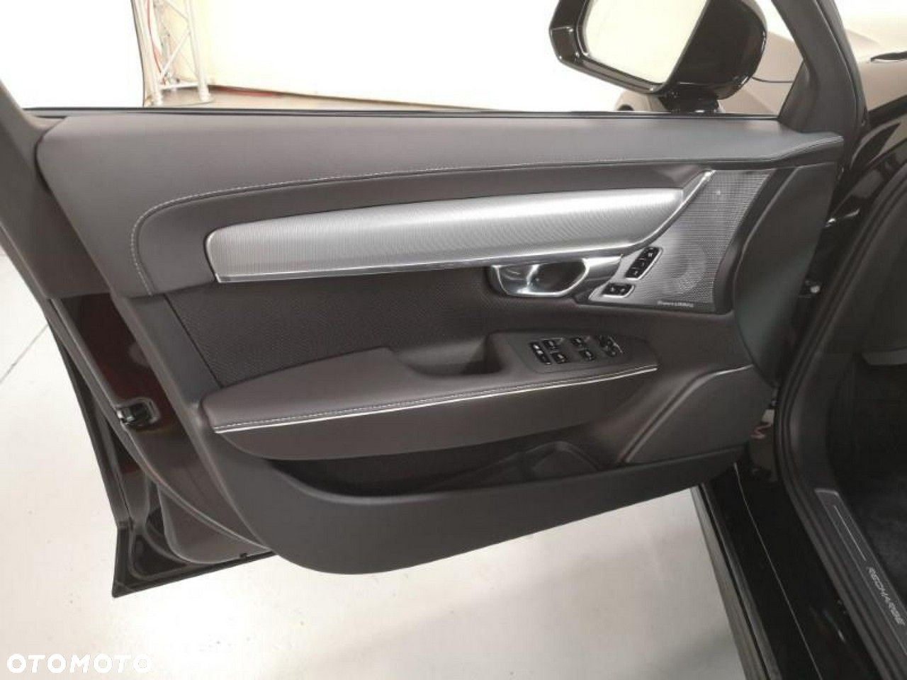 Volvo S90 - 12
