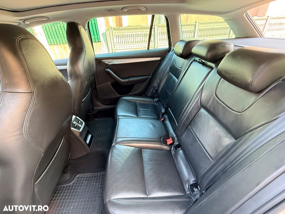 Skoda Octavia 1.6 TDI ELEGANCE DSG - 9