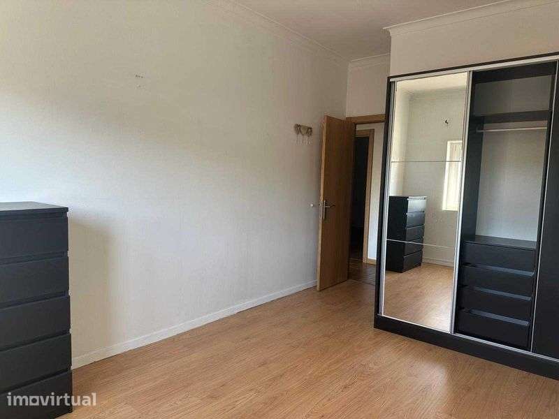 T3 com Pátio Privado e Churrasqueira – Coimbra - Grande imagem: 3/10