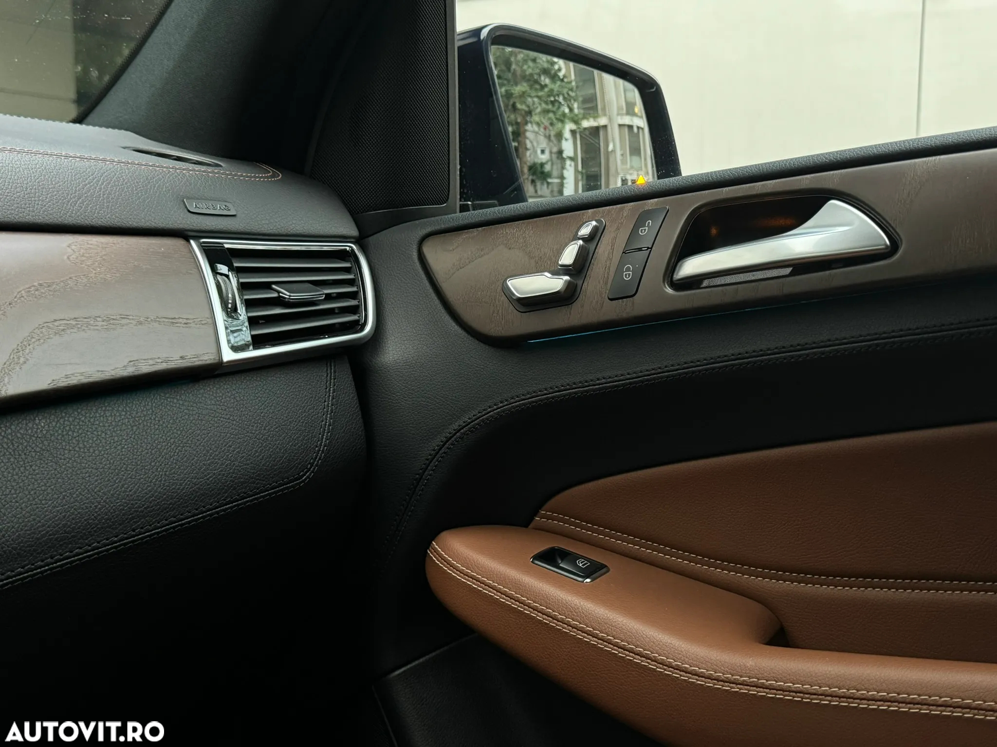 Mercedes-Benz GLE 350 d 4MATIC - 26