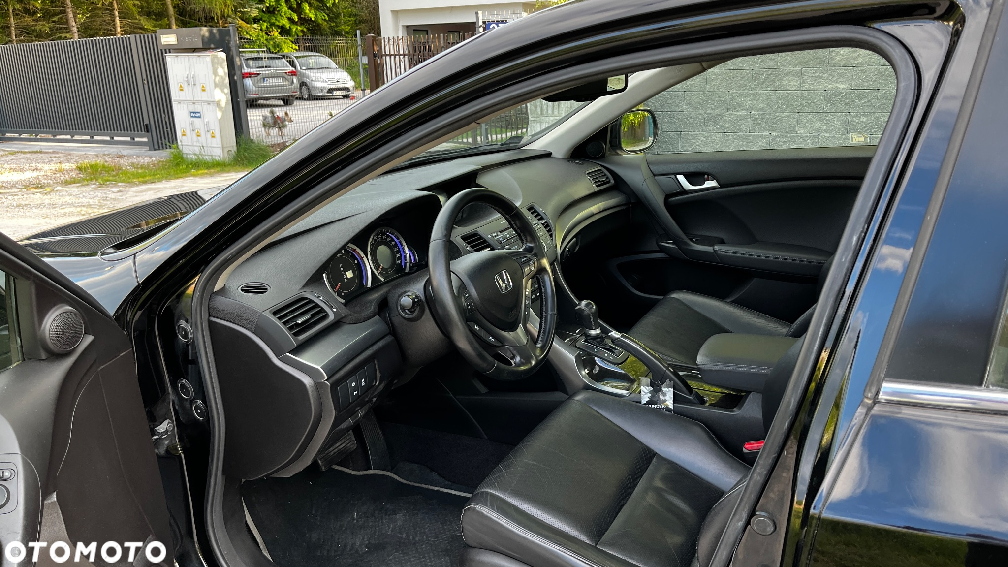 Honda Accord 2.0 Executive - 13