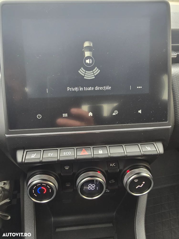 Renault Clio V E-Tech 145 Techno - 19