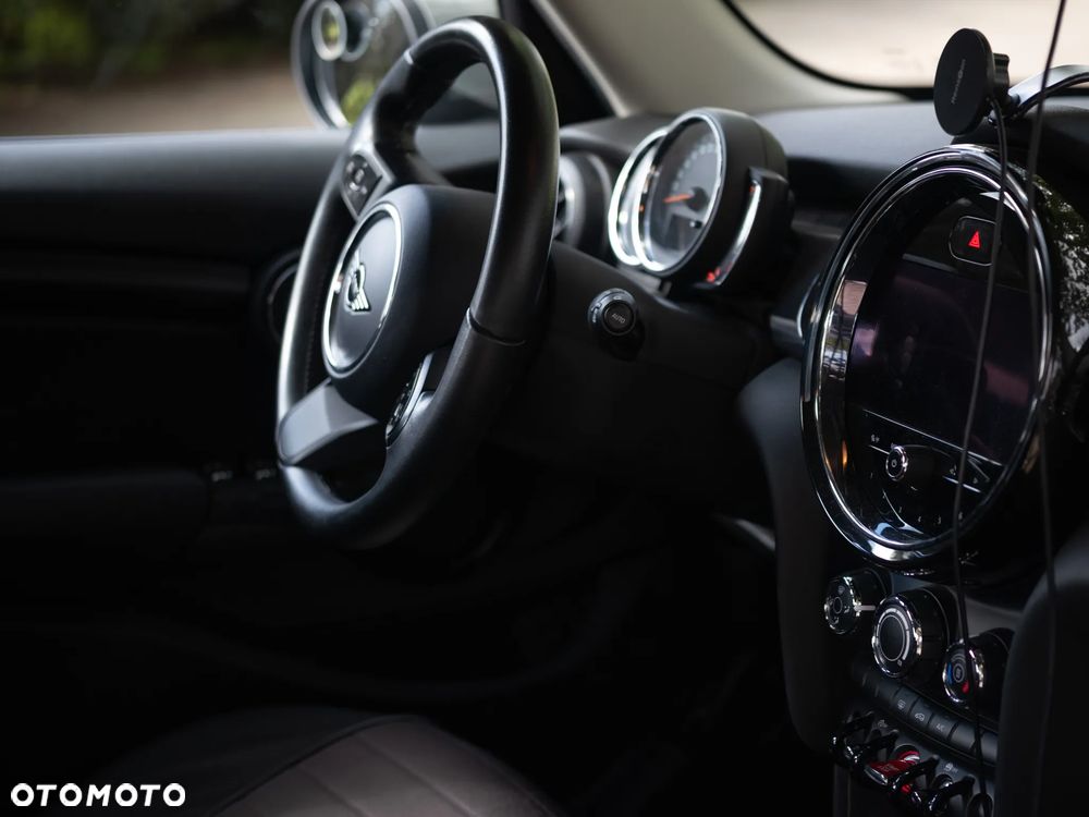 MINI Cooper Standard - 7