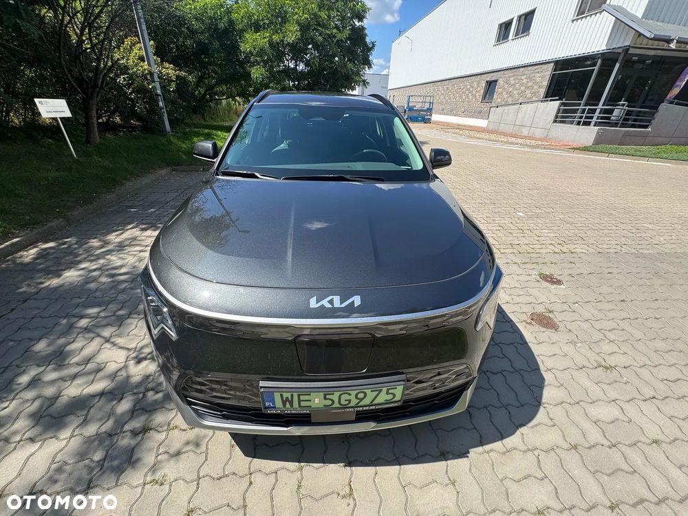 Kia Niro e-Niro 64kWh M - 13