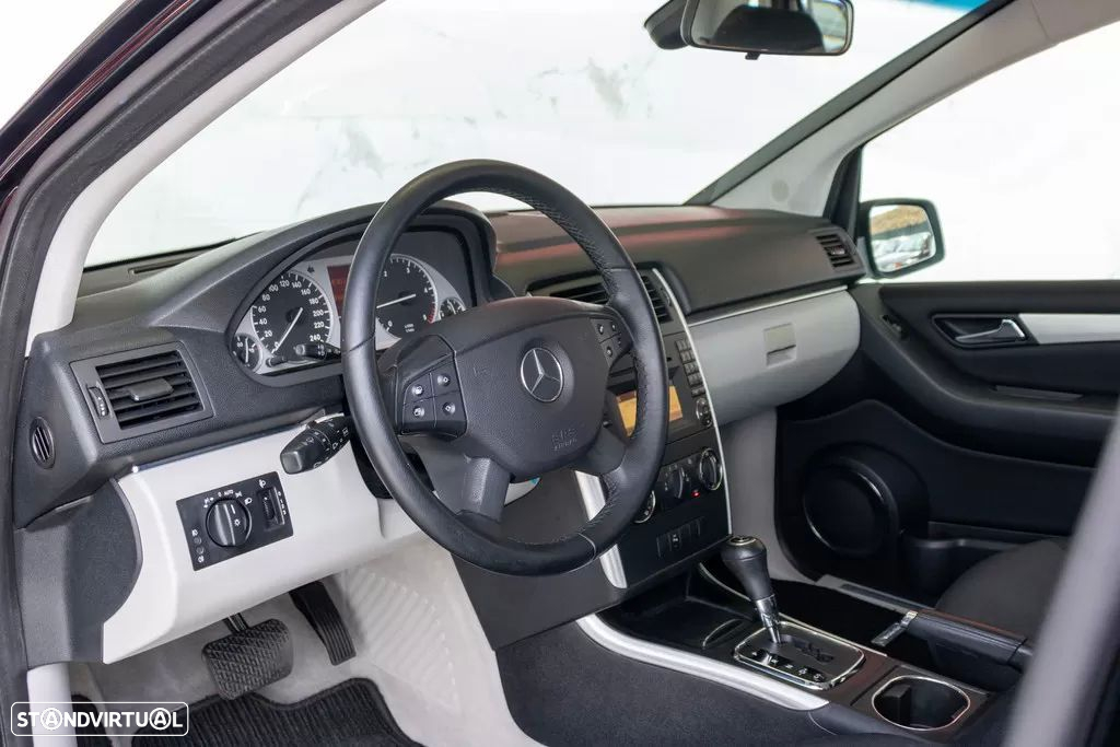 Mercedes-Benz B 200 CDi Autotronic - 12