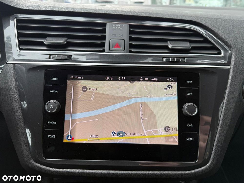 Volkswagen Tiguan 2.0 TDI SCR 4Mot Elegance DSG - 25