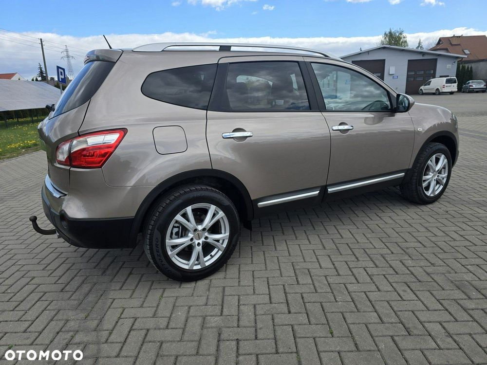 Nissan Qashqai+2 - 8