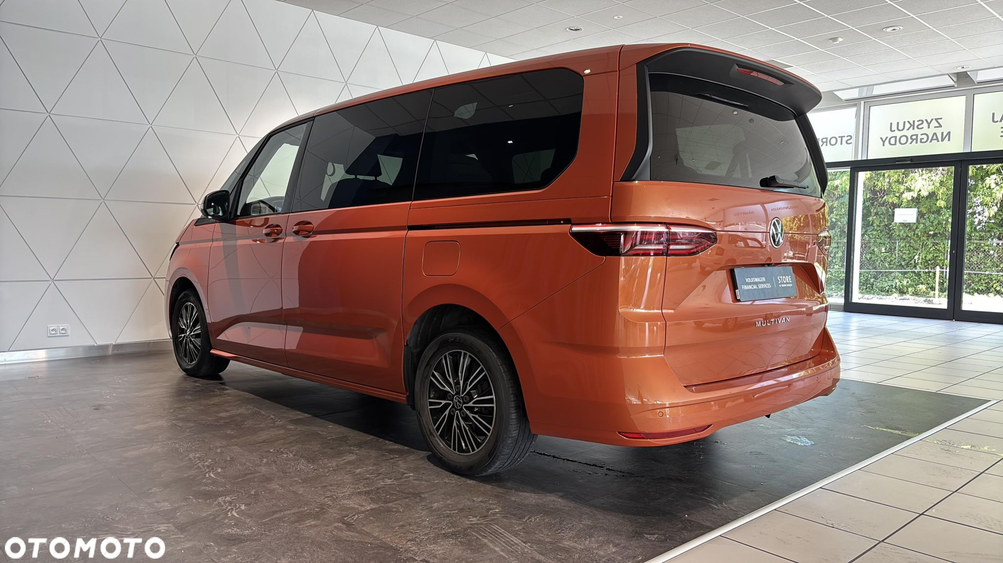 Volkswagen Multivan 2.0 TDI L2 Life DSG - 3