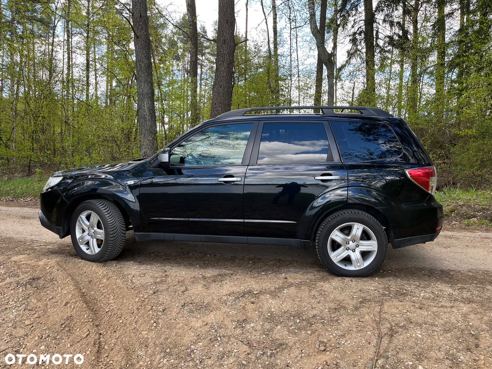 Subaru Forester 2.0 XE NAV Euro5 - 27