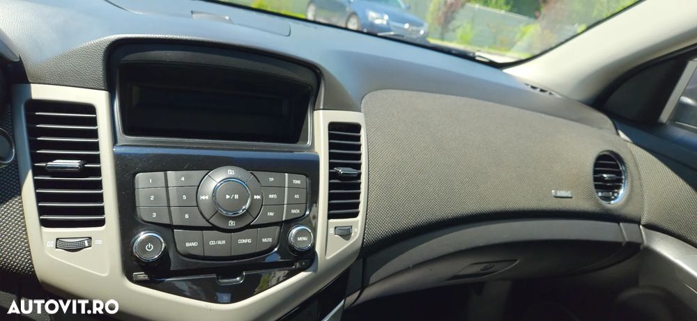 CHEVROLET Cruze 2011 — imagine 12