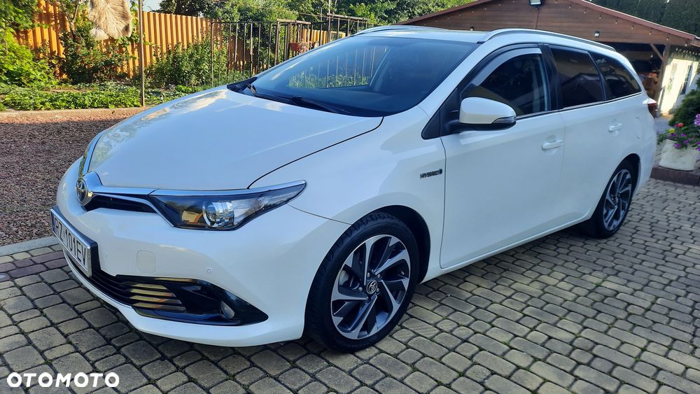 Toyota Auris - 2