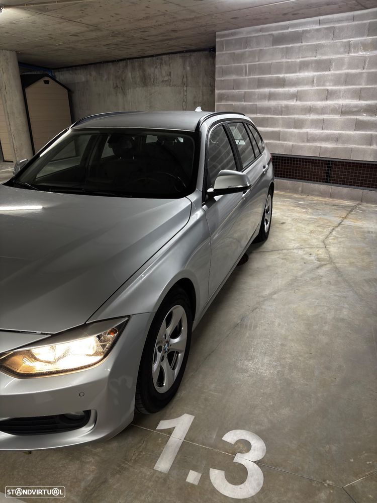 BMW 320 d Aut. Efficient Dynamics Edition - 12