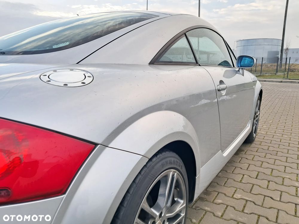 Audi TT Coupé 1.8 T - 13