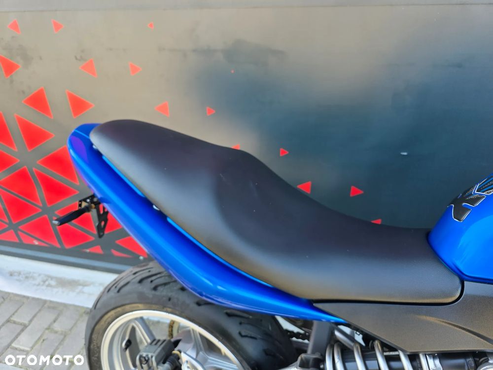 Kawasaki ER - 27