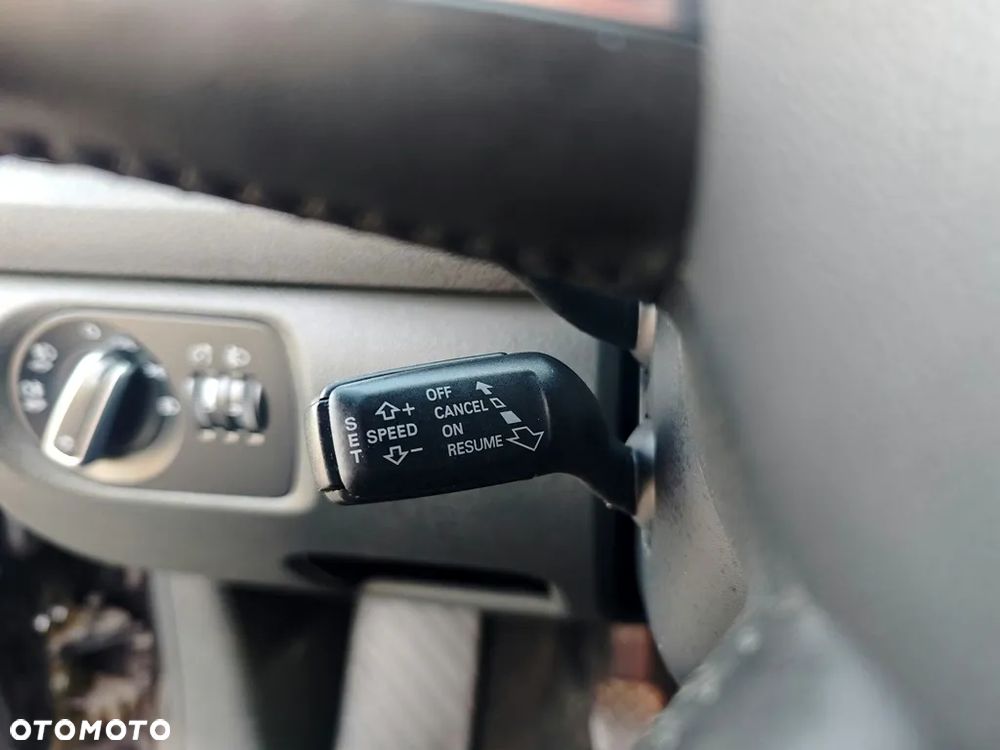 Audi A3 Sportback 1.2 TFSI Attraction - 34