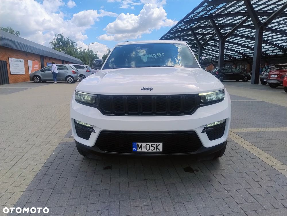Jeep Grand Cherokee - 3