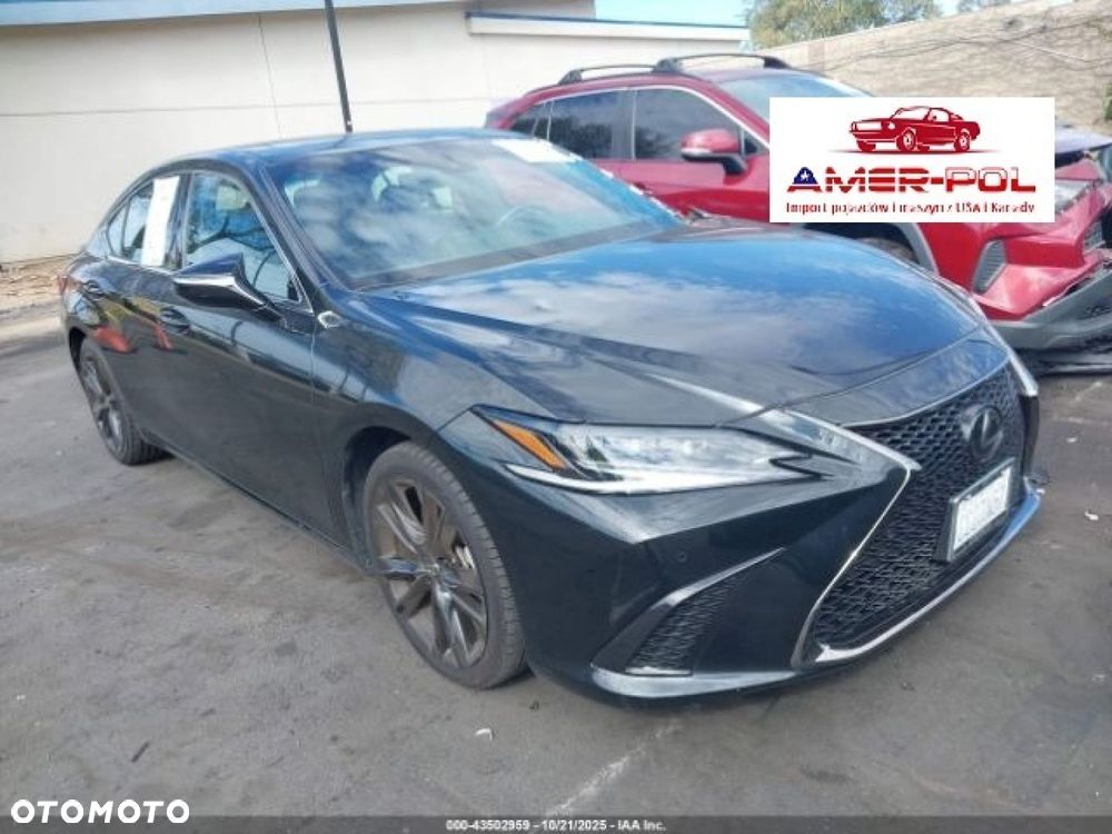 Lexus ES - 1
