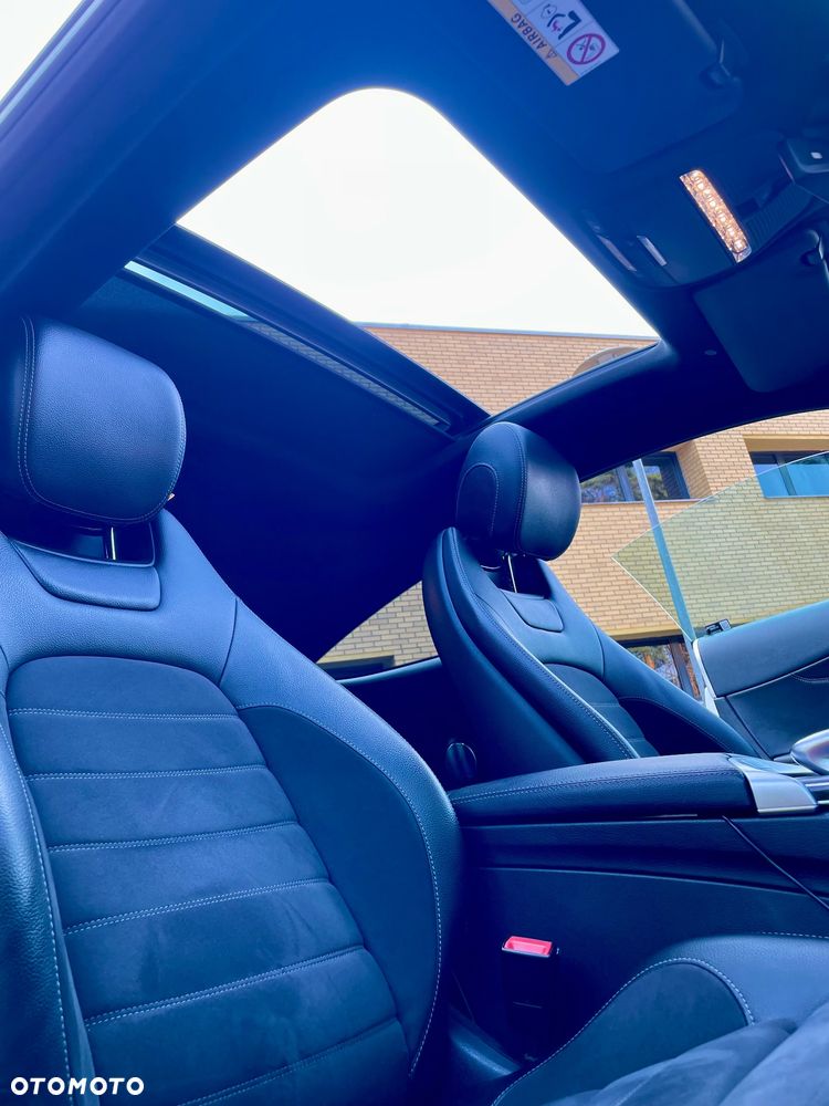 Mercedes-Benz Klasa C 300 9G-TRONIC - 19