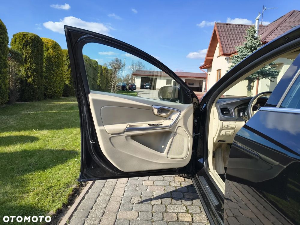 Volvo V60 D2 Kinetic - 9