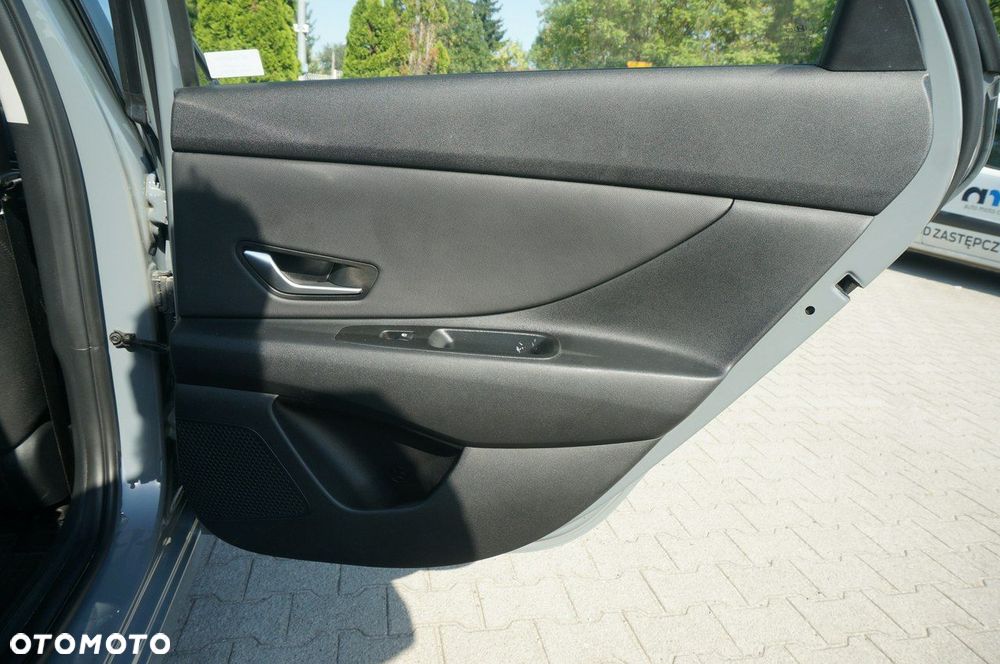 Hyundai Elantra 1.6 Modern - 29