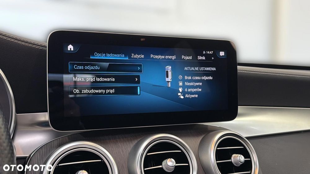 Mercedes-Benz GLC 300 e 4-Matic - 33