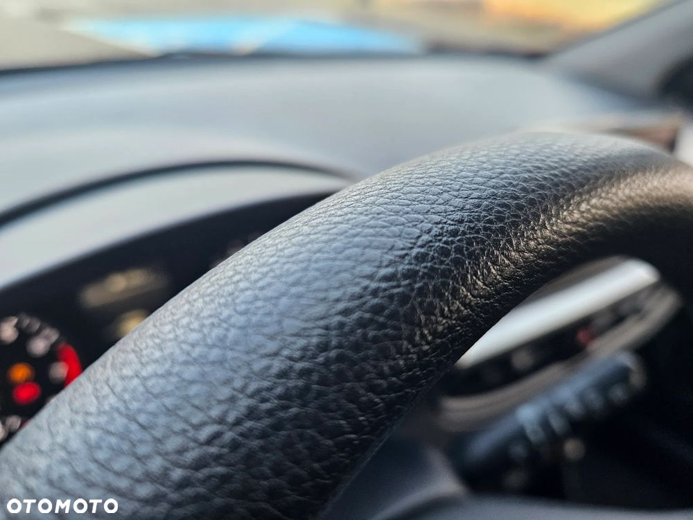 Kia Picanto 1.0 L - 22