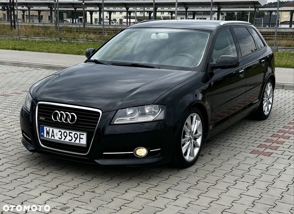 Audi A3 Sportback - 2