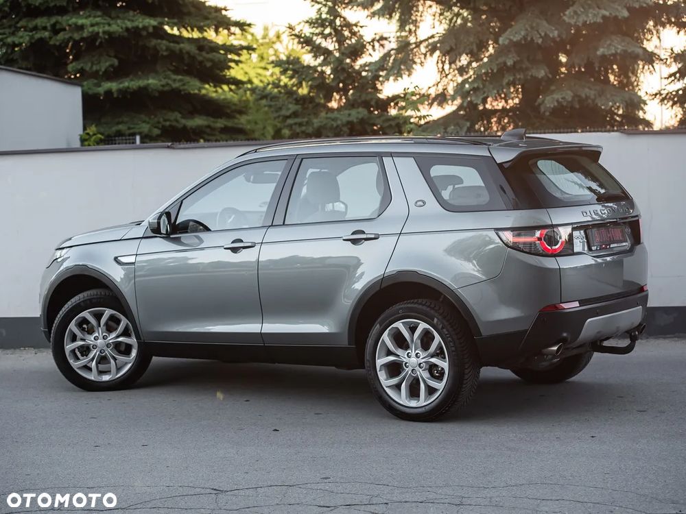 Land Rover Discovery Sport TD4 HSE - 10