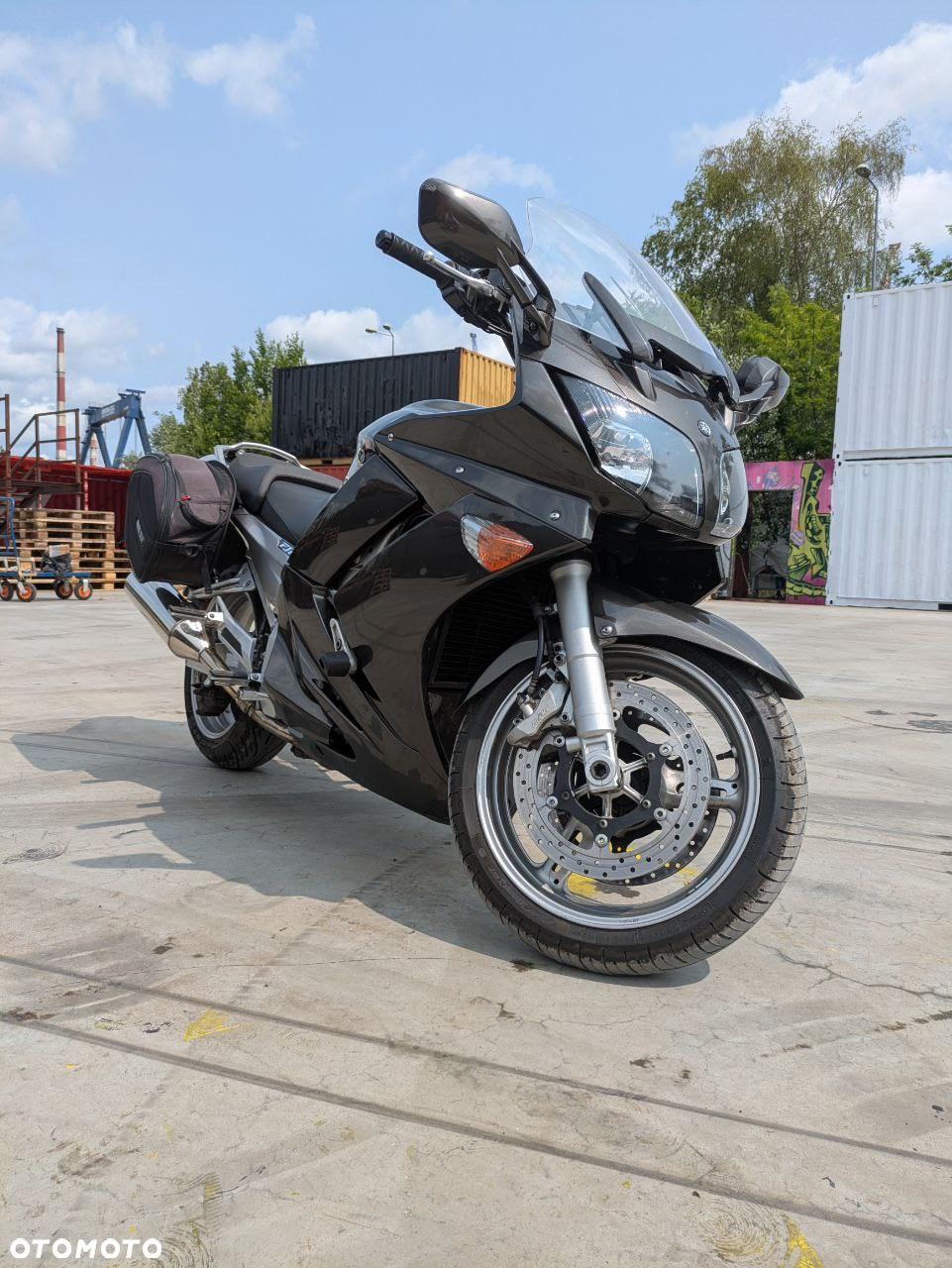 Yamaha FJR - 3