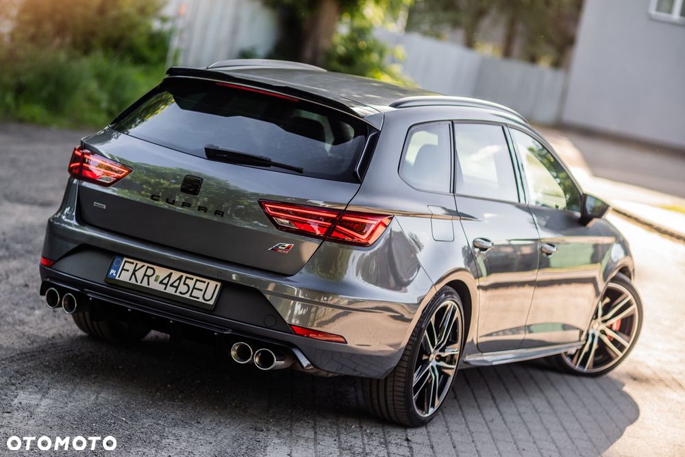 Seat Leon Sportstourer 2.0 TSI Start&Stop 4Drive DSG Cupra 300 - 23