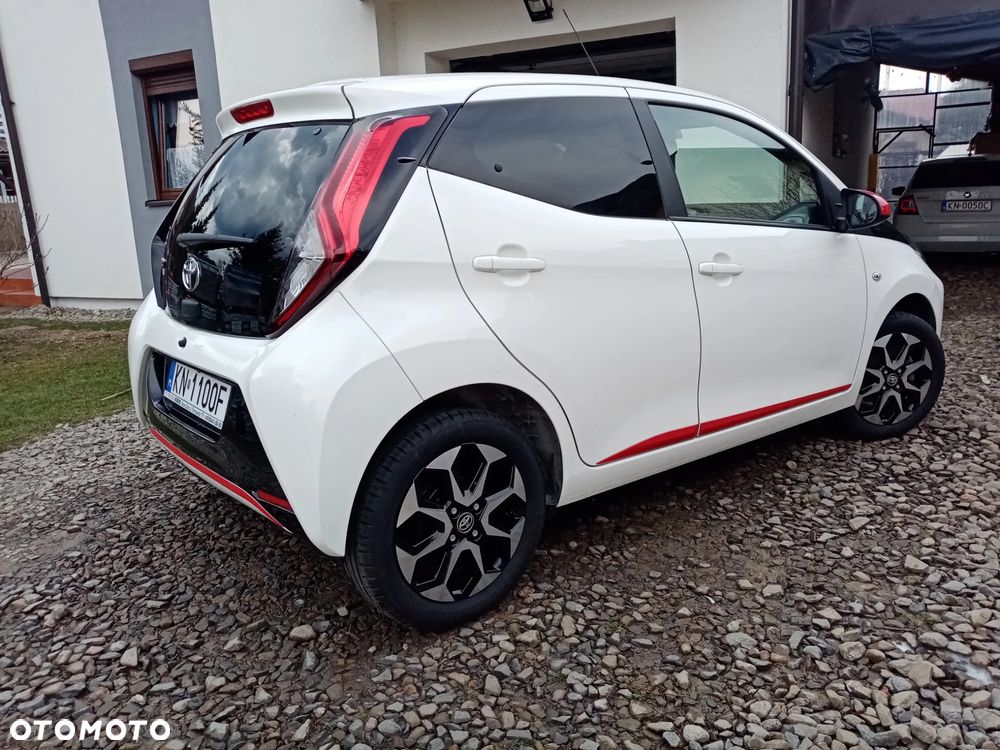 Toyota Aygo 1.0 VVT-i Color Edition - 4