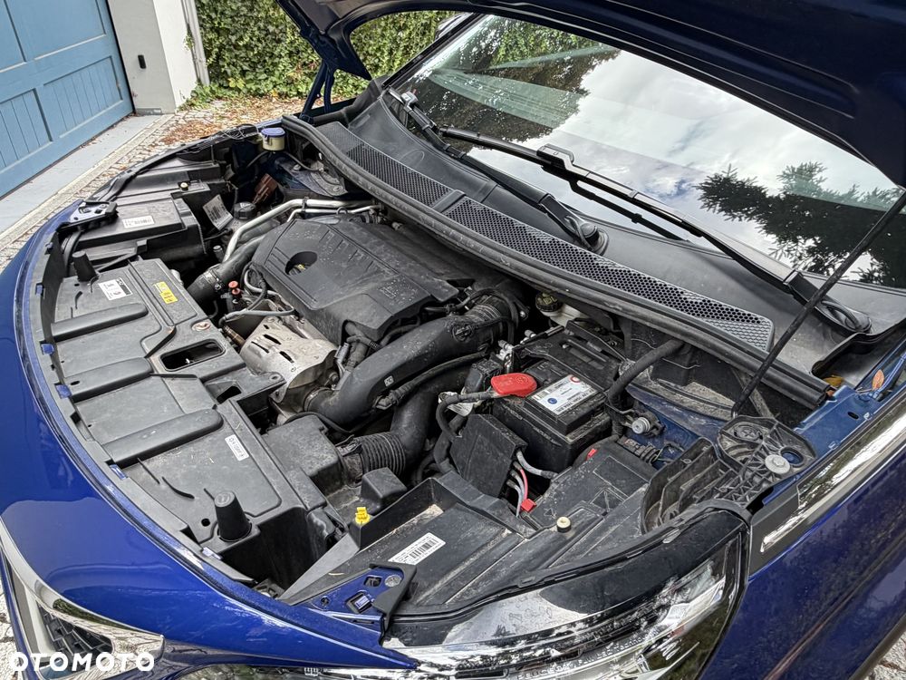 Peugeot 3008 1.6 PureTech GPF Allure S&S EAT8 - 10