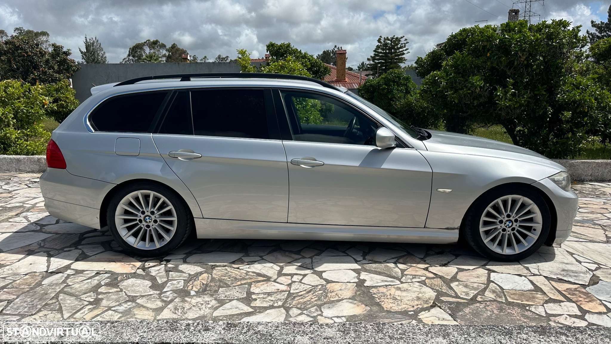 BMW 318 d Touring Auto - 7