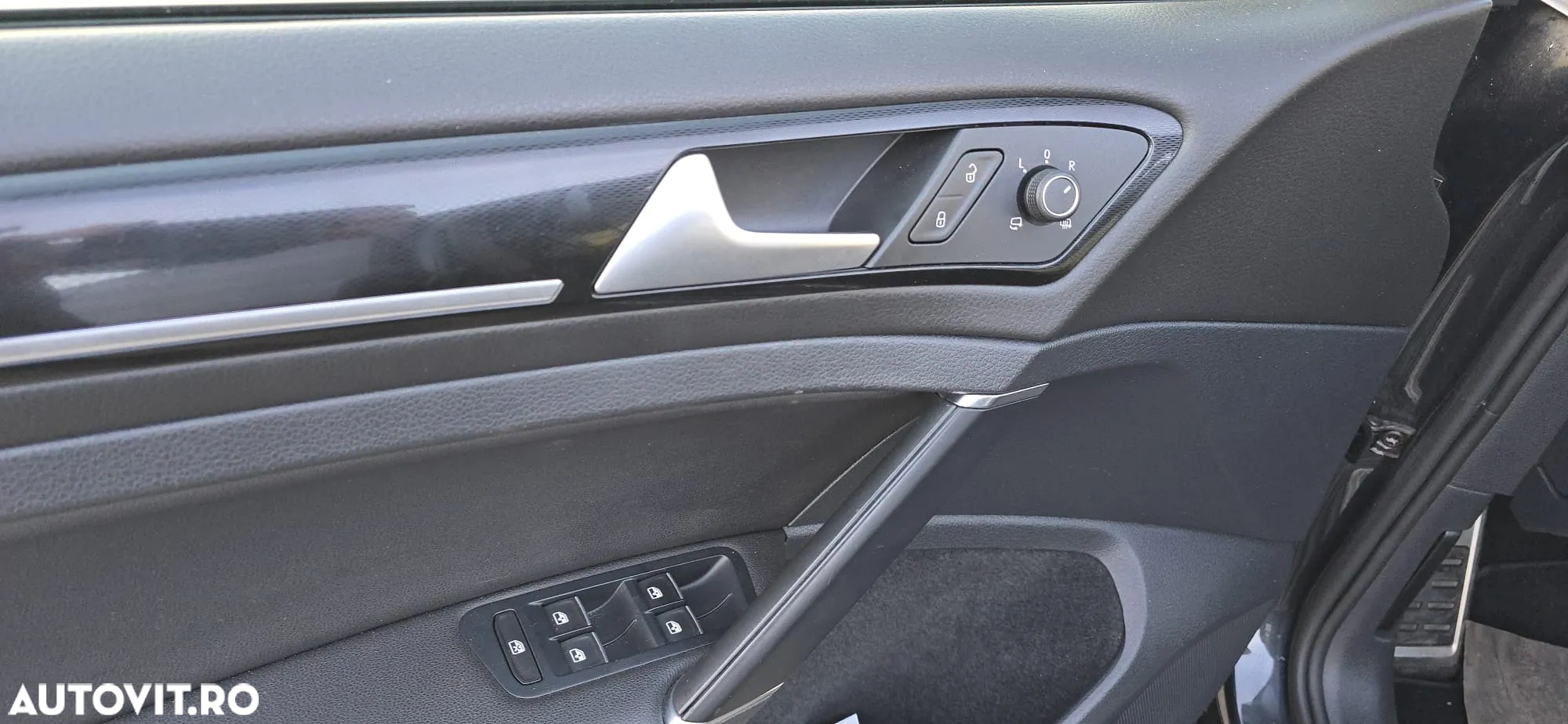 Volkswagen Golf 2.0 TDI DSG GTD - 18
