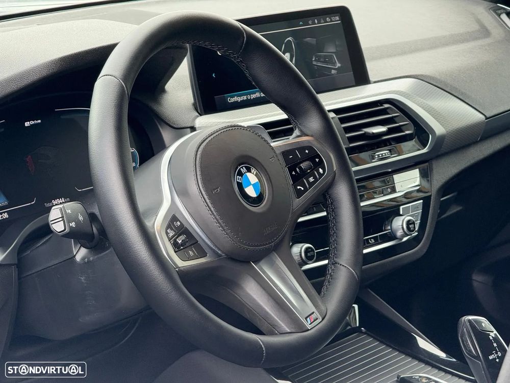 BMW X3 30 e xDrive Pack M - 19