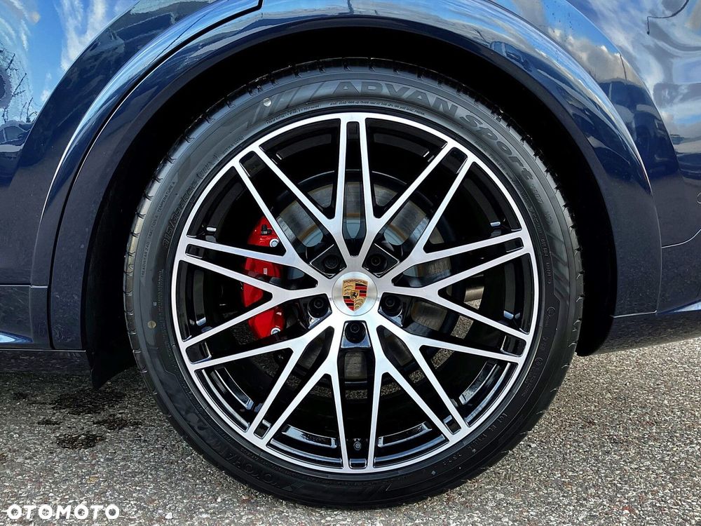 Porsche Cayenne - 14