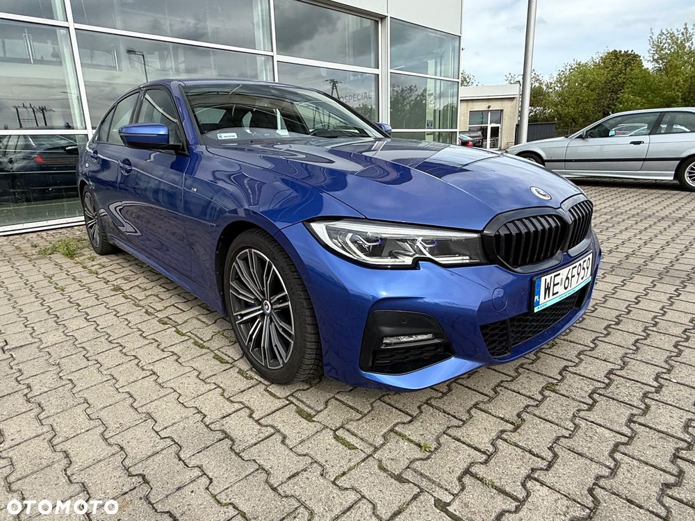 BMW Seria 3 330i M Sport sport - 3