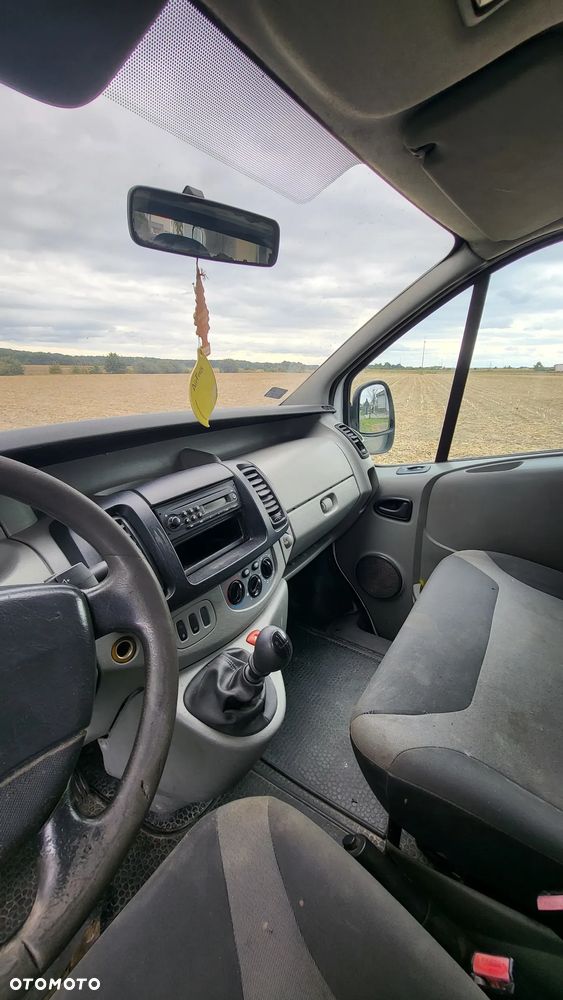 Renault TRAFIC - 7