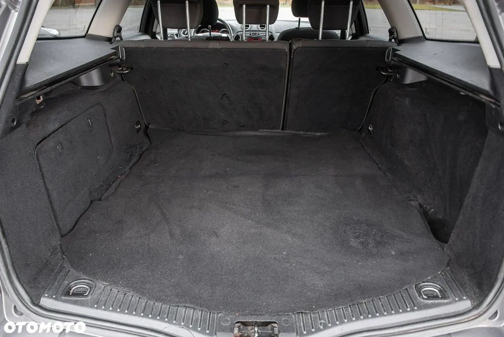 Ford Mondeo - 25